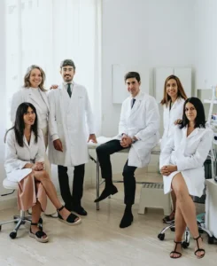 Equipo Doctor Aso Mejor Cirujano Plástico en Madrid