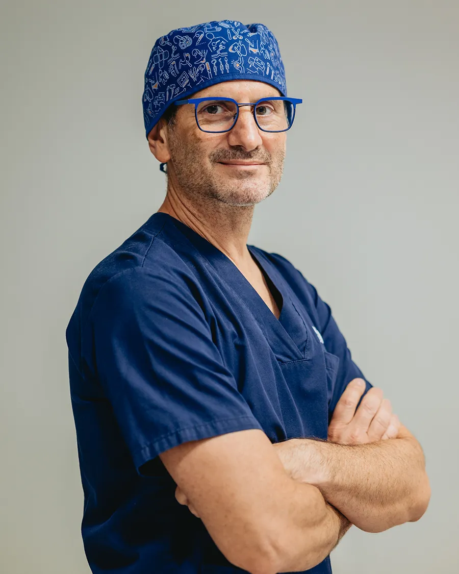 Dr. Luis Miguel Casero Camacho, especialista en Anestesiología, Reanimación y Terapéutica del Dolor