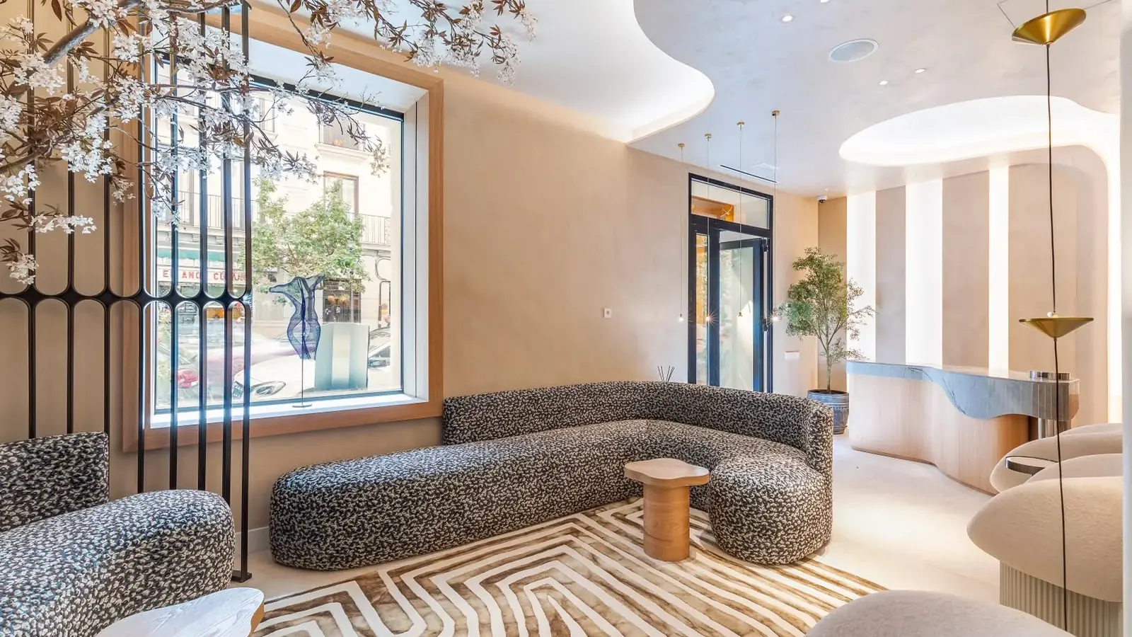 Sala de espera de la Clínica Dr. Aso en la calle Jorge Juan 69 de Madrid